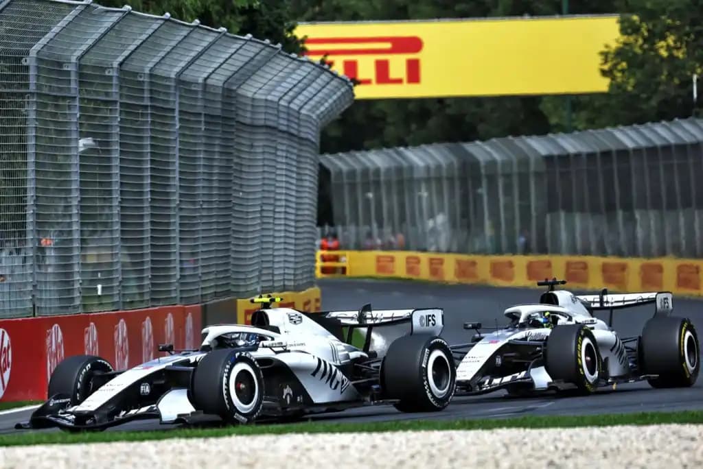 Cadillac Formula 1 Team Simulator Set-Up